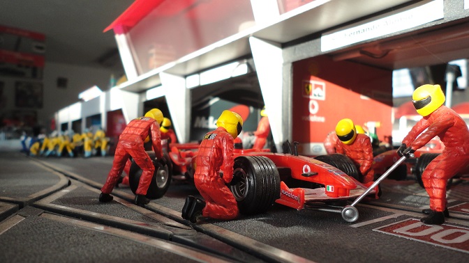 SCALEXTRIC FORMULA1