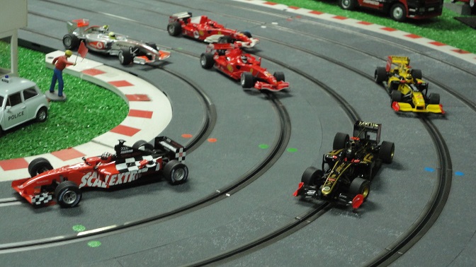 SCALEXTRIC F1